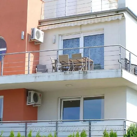 Greta Wellness Iii. 아파트 *